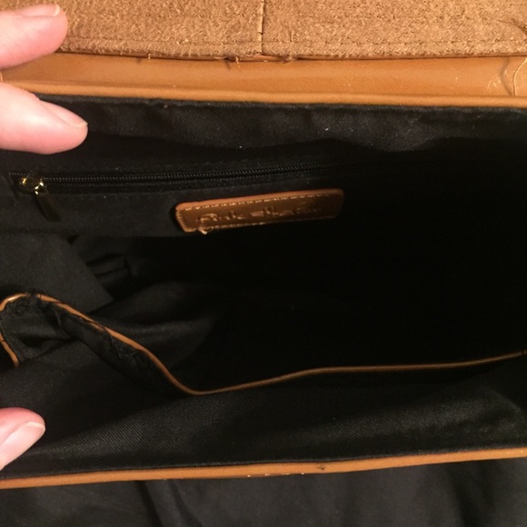 ⭐️LAST ONE!⭐️Pink Haley Vintage Crossbody - Picture 9 of 9